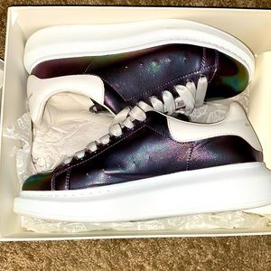 ALEXANDER MCQUEENS 🦄🦄💜💜💜💜💜💜🦄